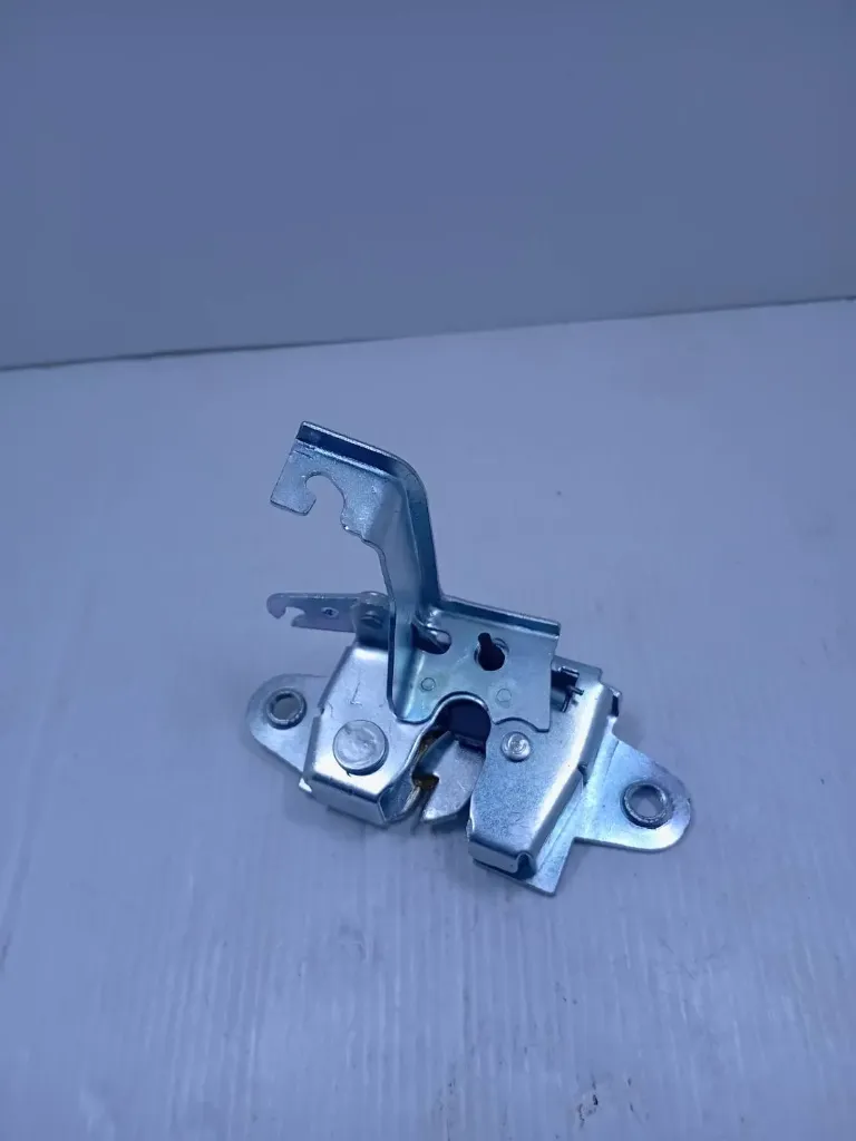 LOCK ASSY,TAIL GATE LH HILUX #65790-0K020