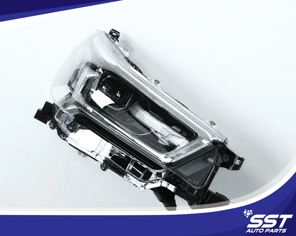 HEADLAMP ASSY RH #81110-0KK91/0KN70